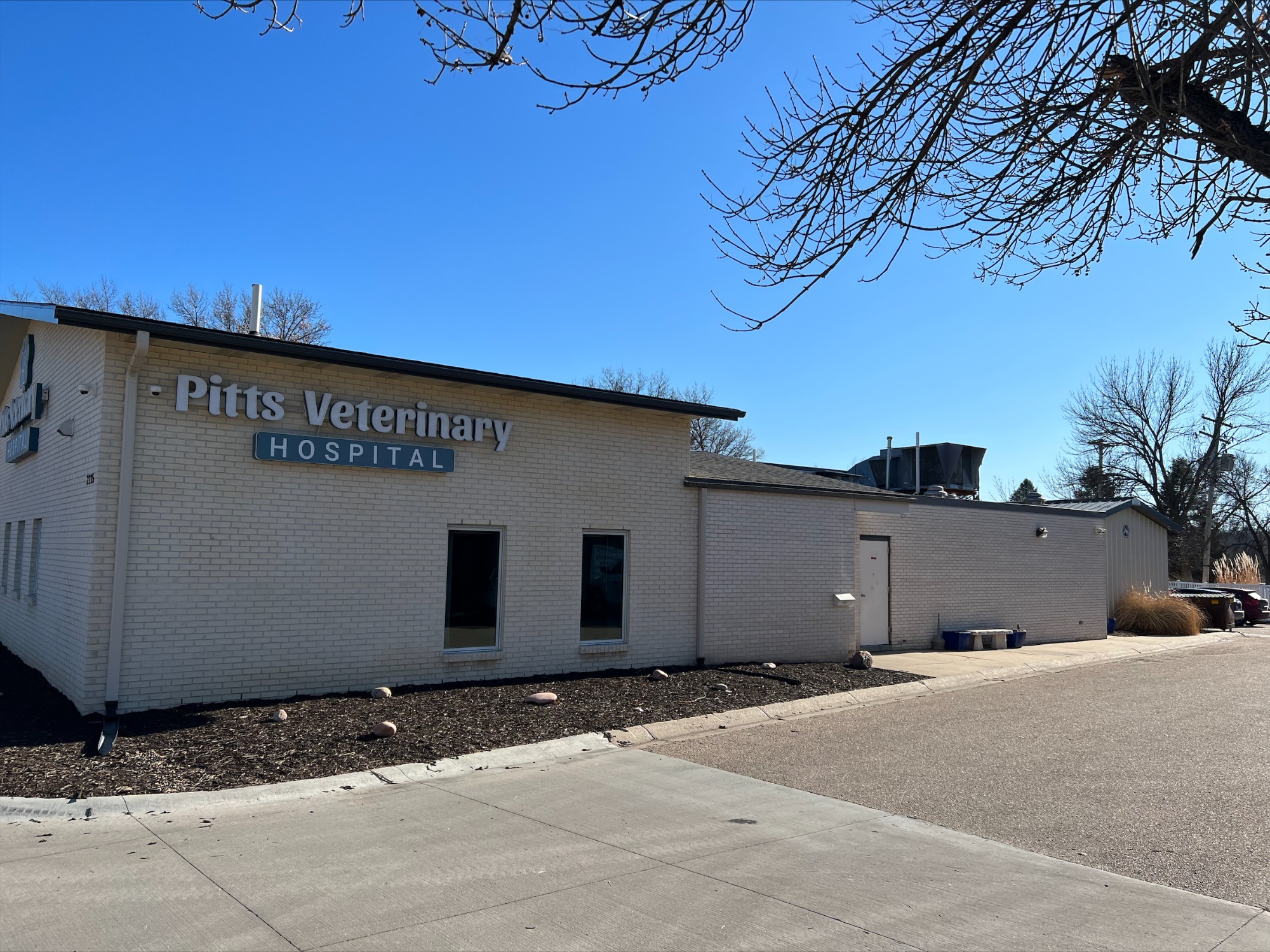 Pitts Veterinary Hospital photo