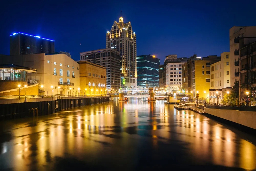 Milwaukee photo