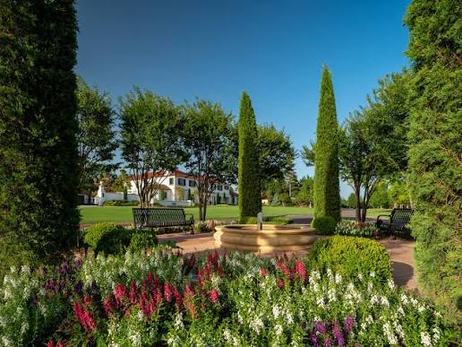 Nichols Hills photo