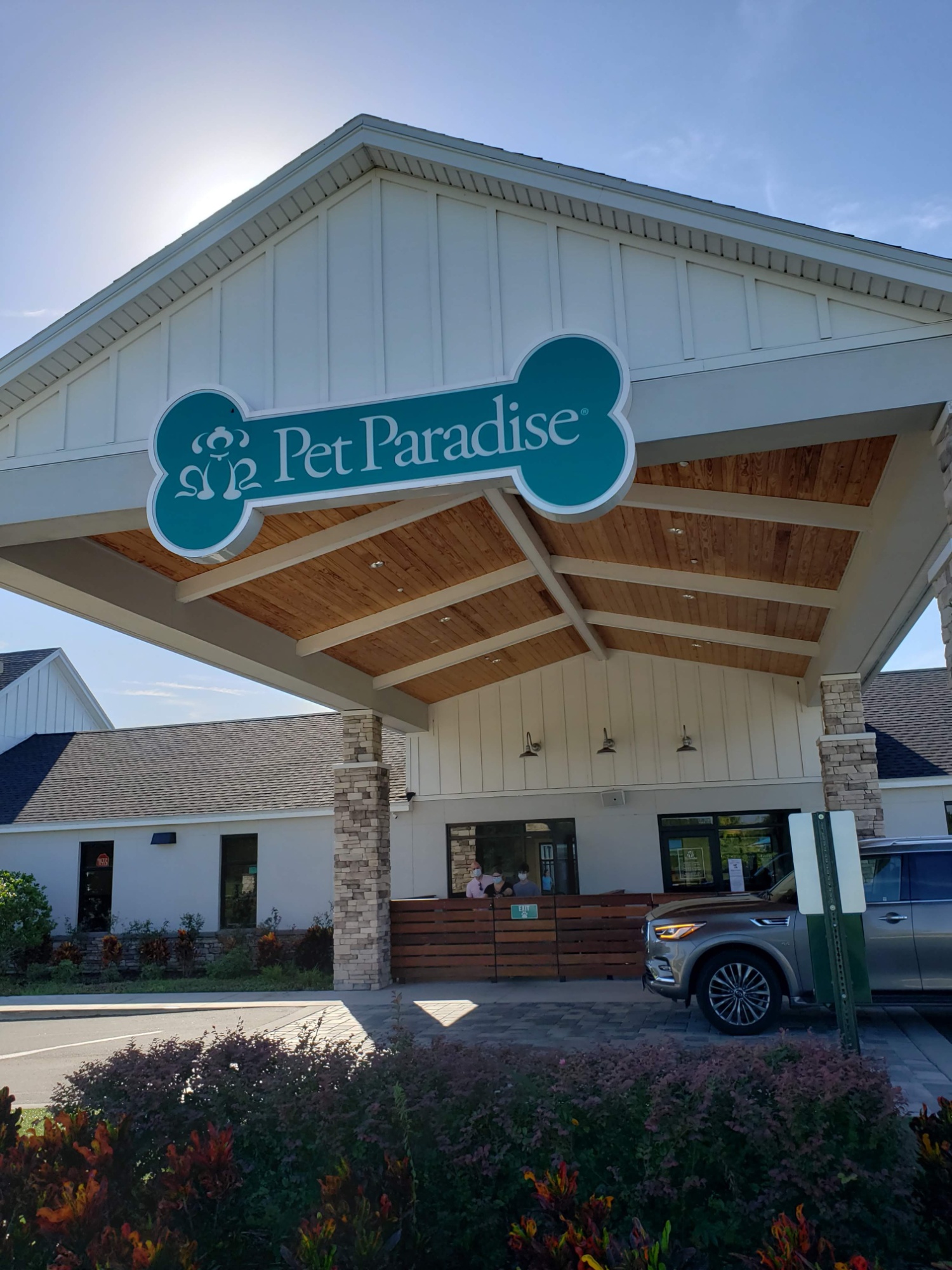 Winter Garden - Pet Paradise Resort photo