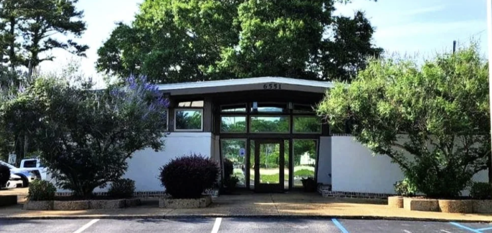 Parvin Animal Clinic photo