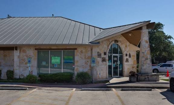 Huebner Oaks Veterinary Hospital photo