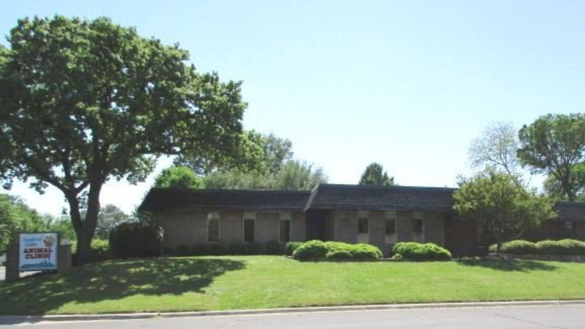 Sanford Oaks Animal Clinic photo