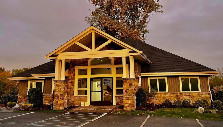 Palisades Veterinary Hospital photo