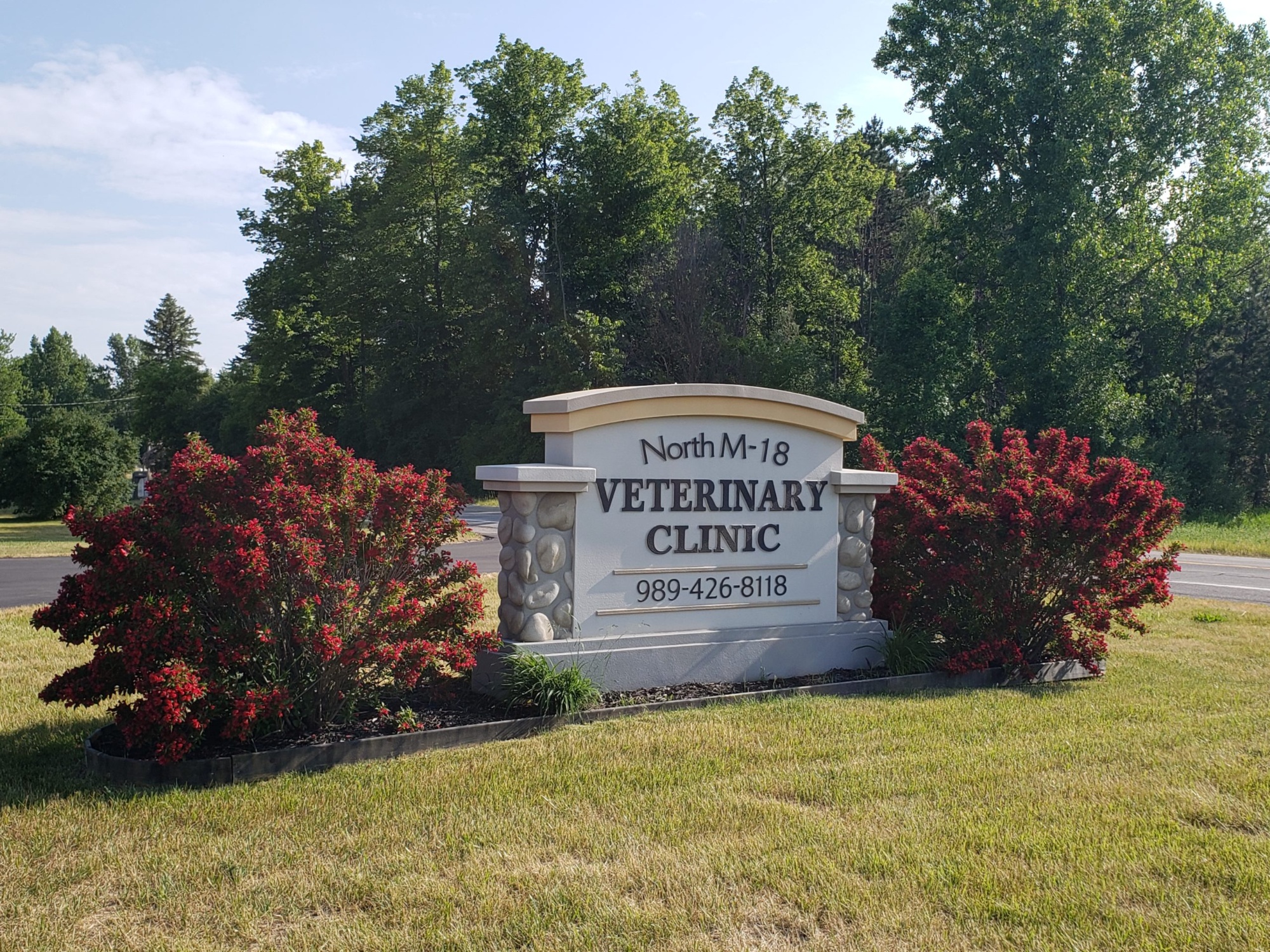 North M-18 Veterinary Clinic photo