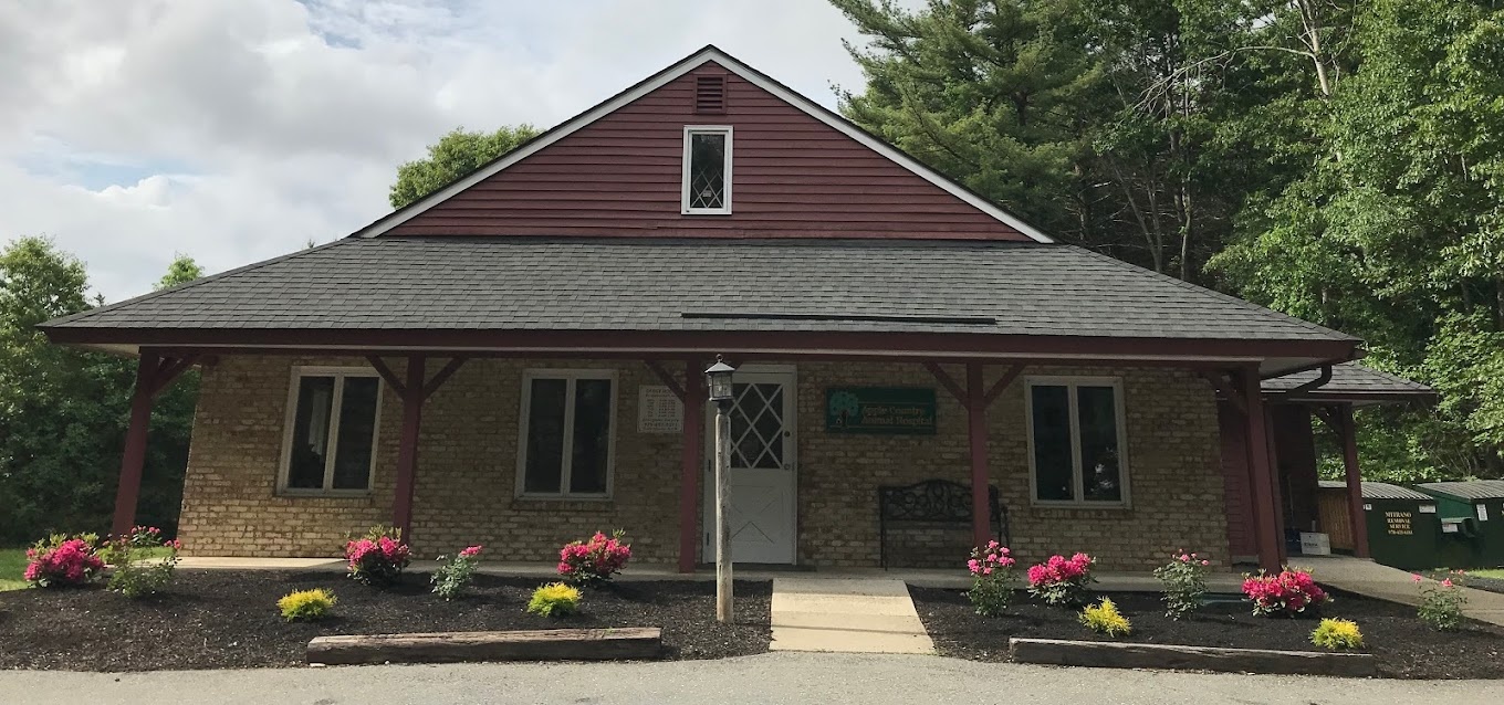 Apple Country Animal Hospital photo