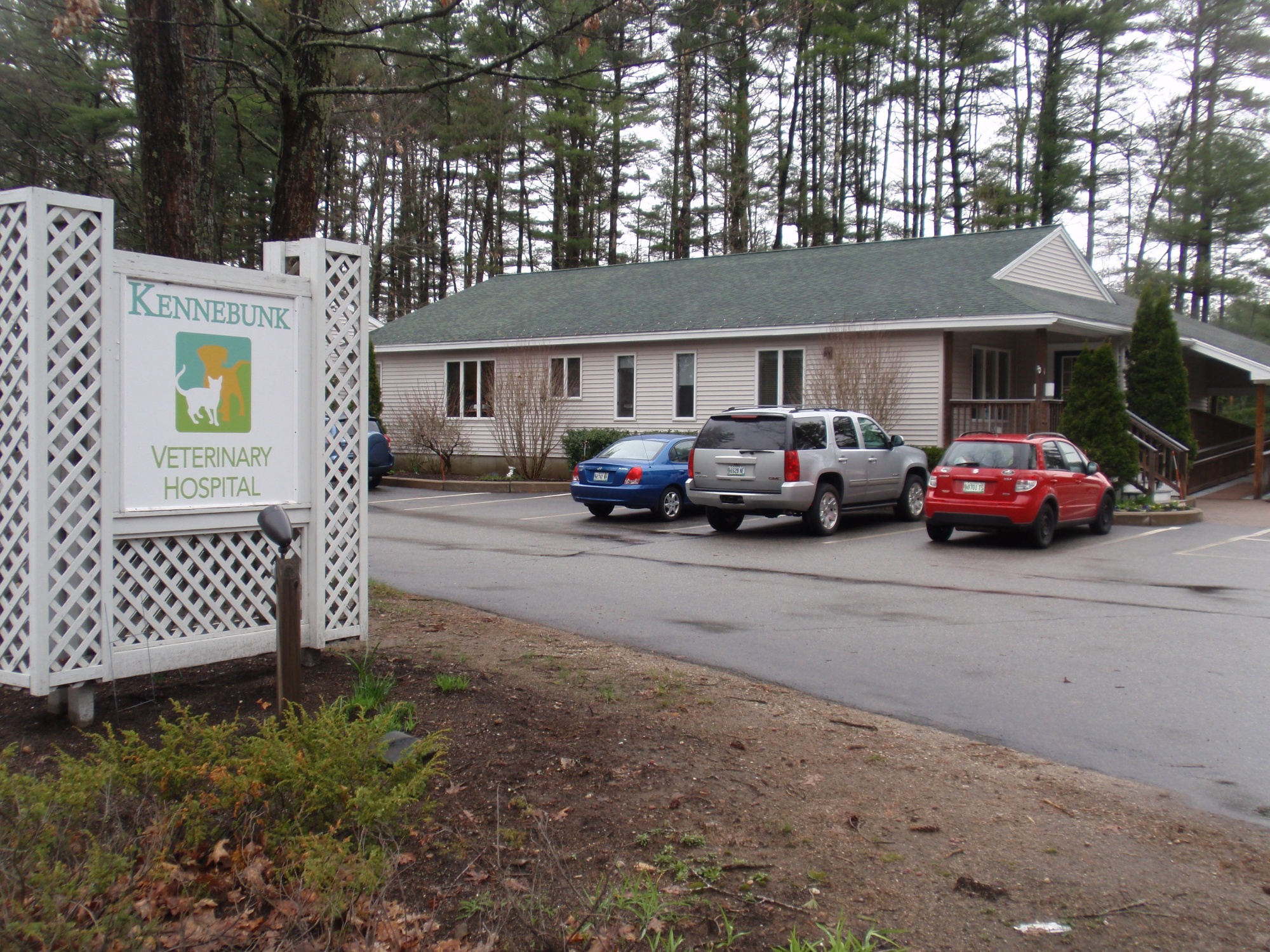 Kennebunk Veterinary Hospital photo