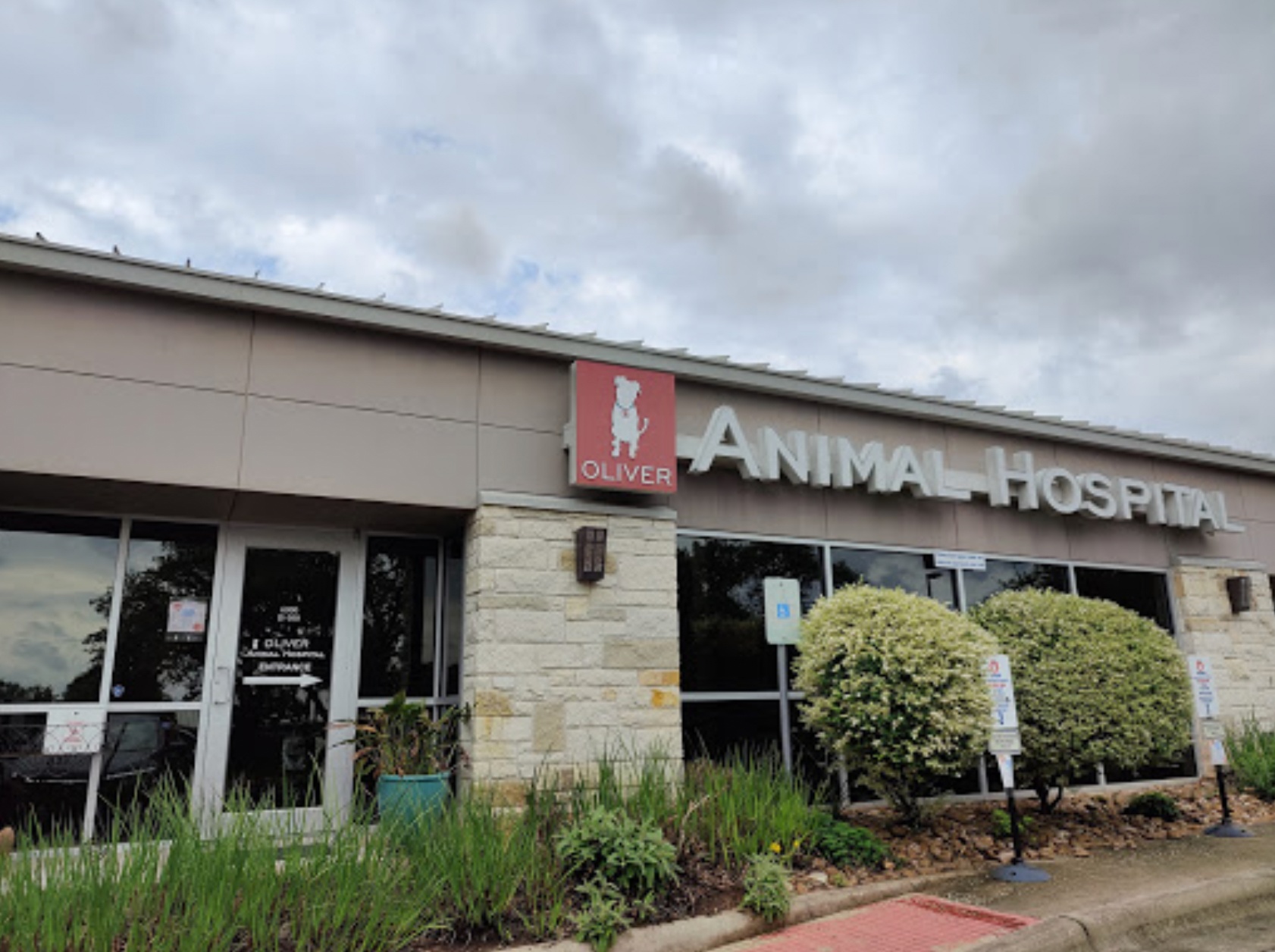 Oliver Animal Hospital photo