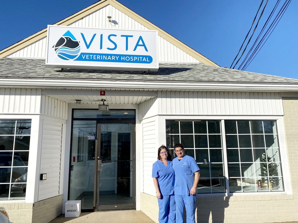 Vista Veterinary Hospital photo